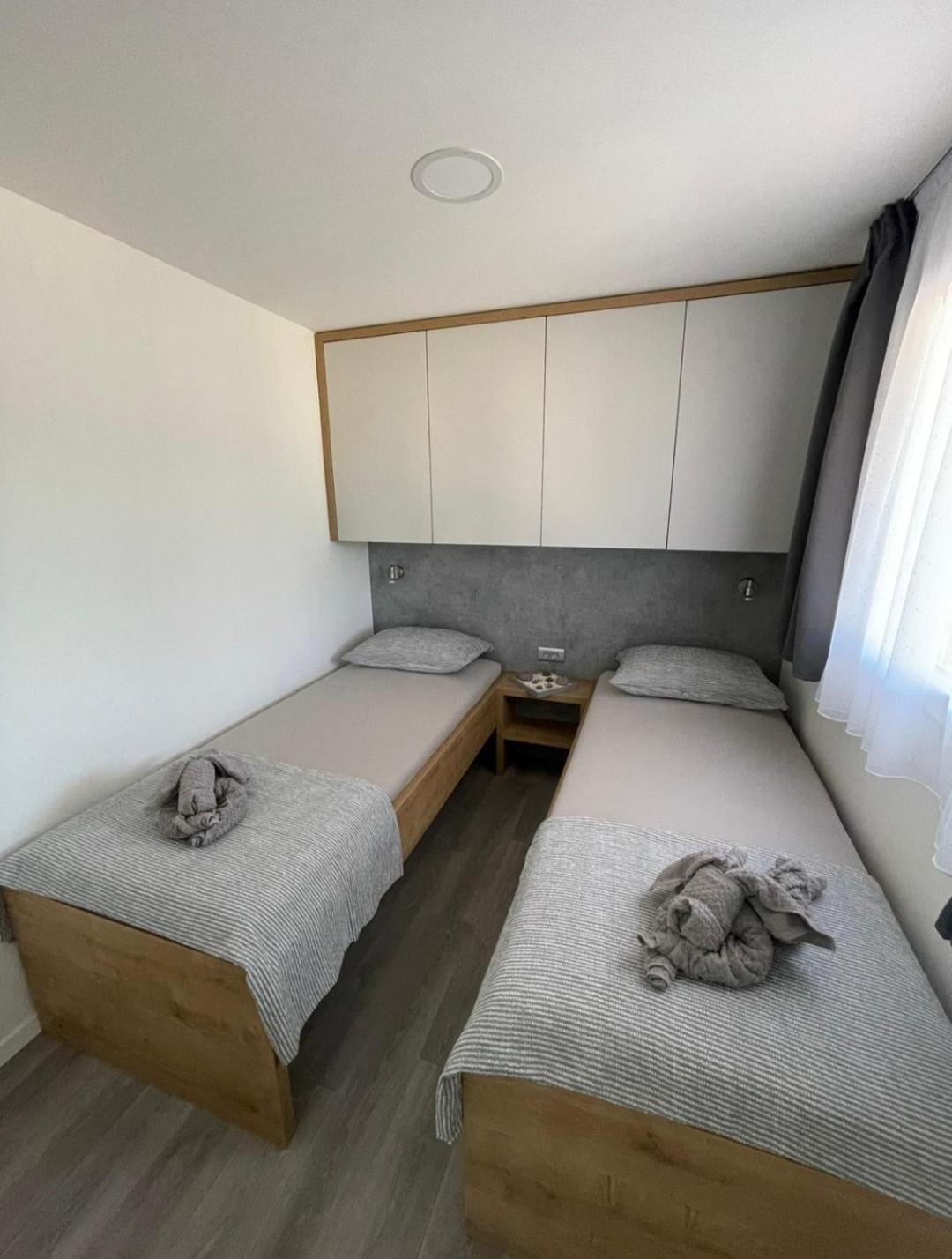 Luxury Mobile Ines Drage